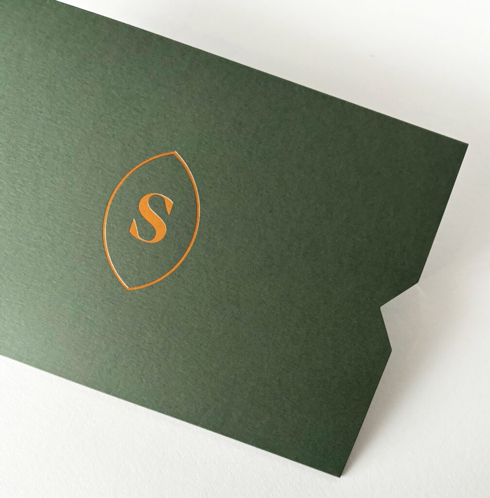 Custom diecut sleeve copper foil stamping